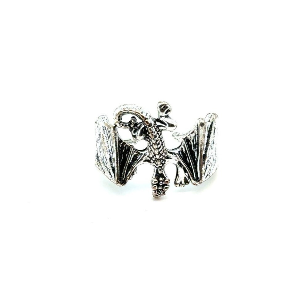 Flying‎ Dragon Ring